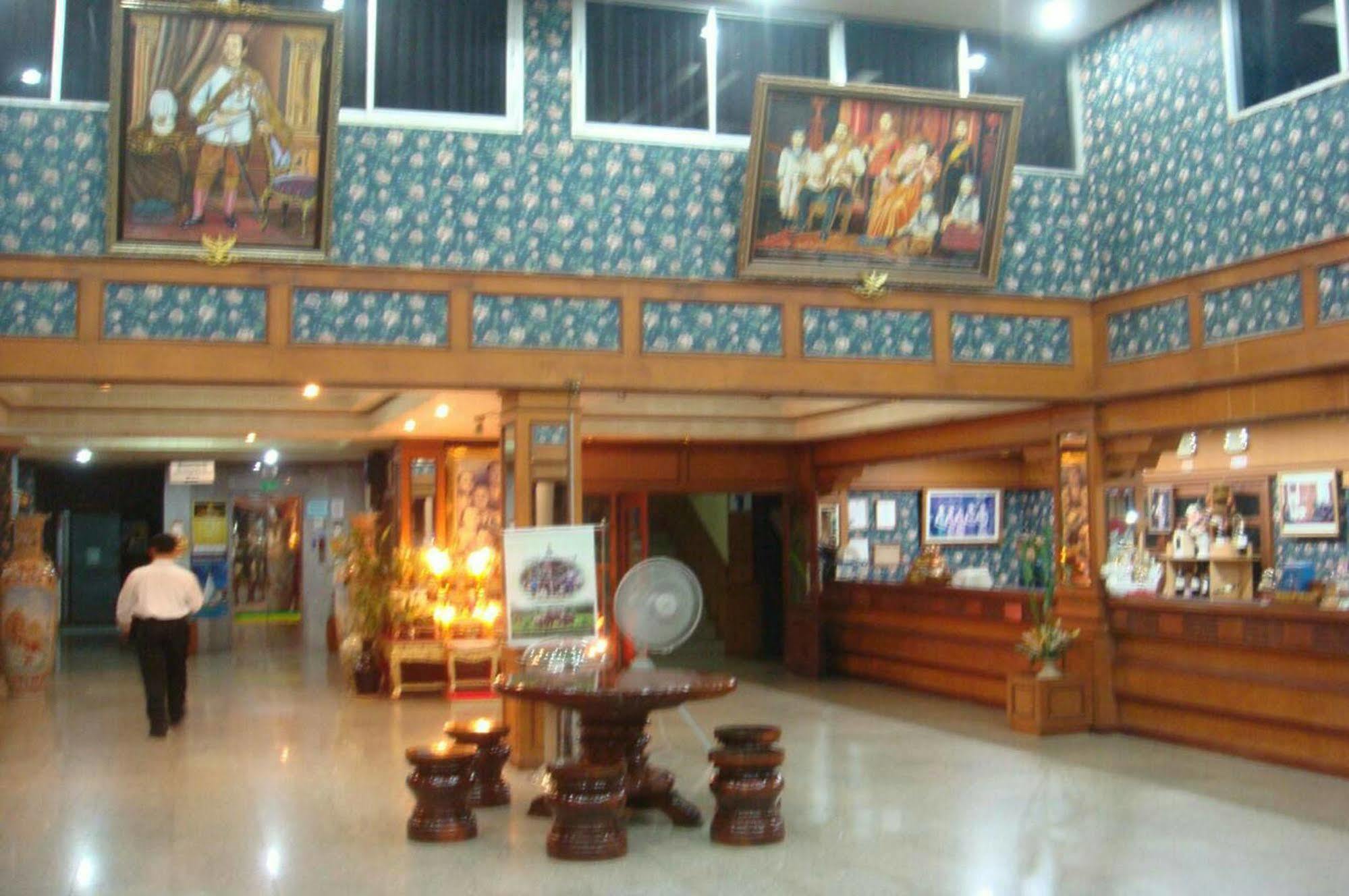 Sakol Grand Palace Hotel Sakon Nakhon Exterior foto